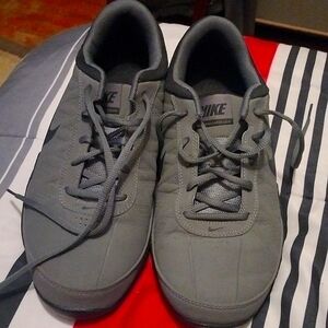 Nike Air Ring Leader Shoes